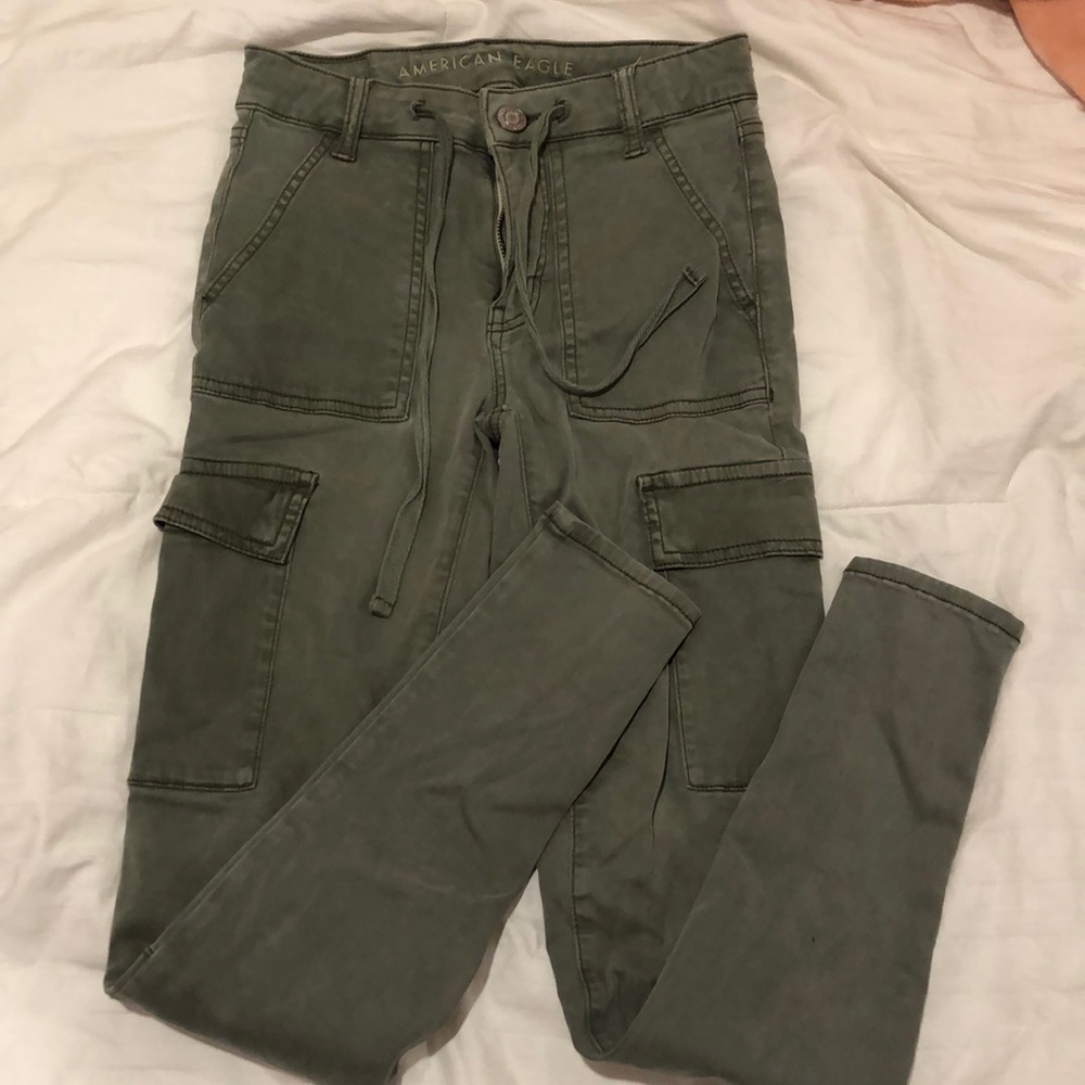 Green cargo skinny jeans